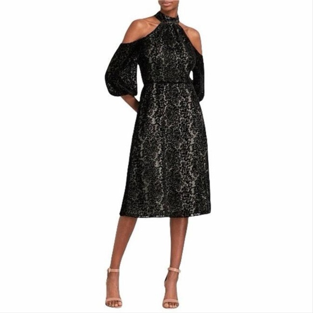 ALICE + OLIVIA NWoT Ruthann Velvet Burnout Cold Shoulder Dress. Black. Size 12